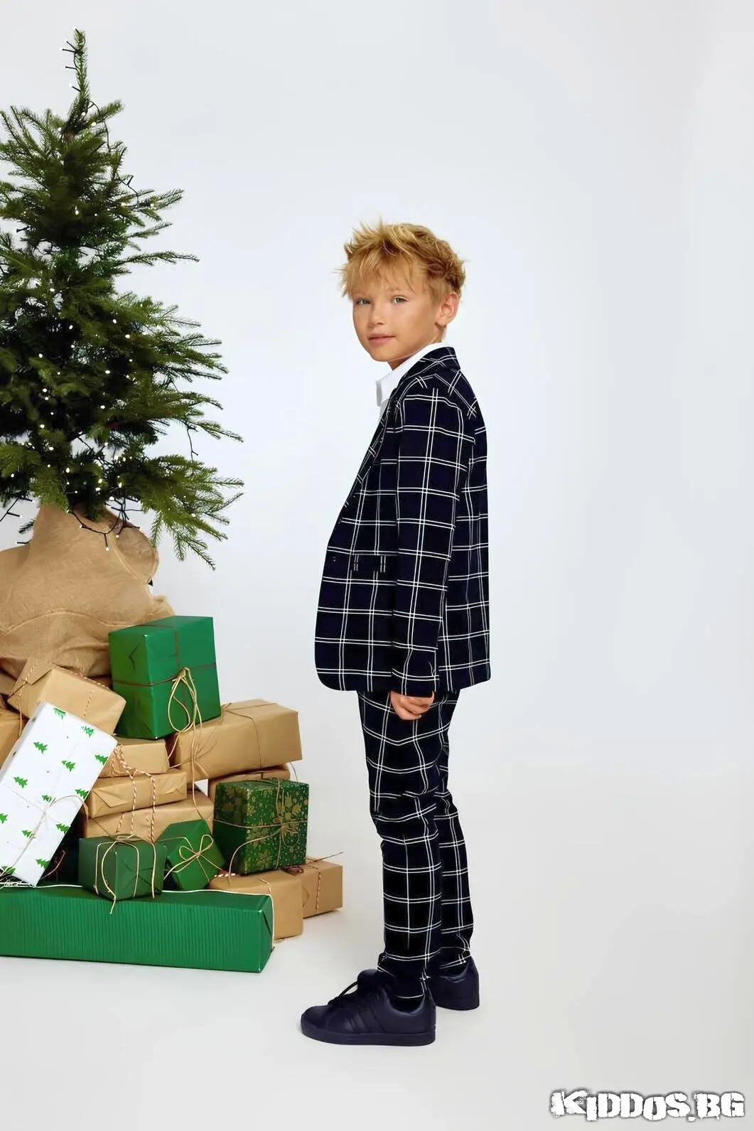 Детски костюм NAVY CHECK FE черно и бяло каре 4