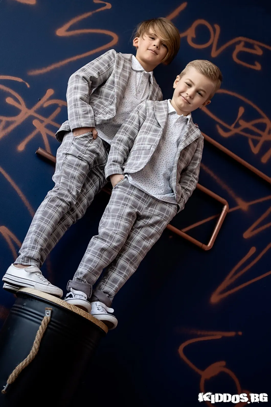 Детски костюм PLAIDS светлосив - две части 2