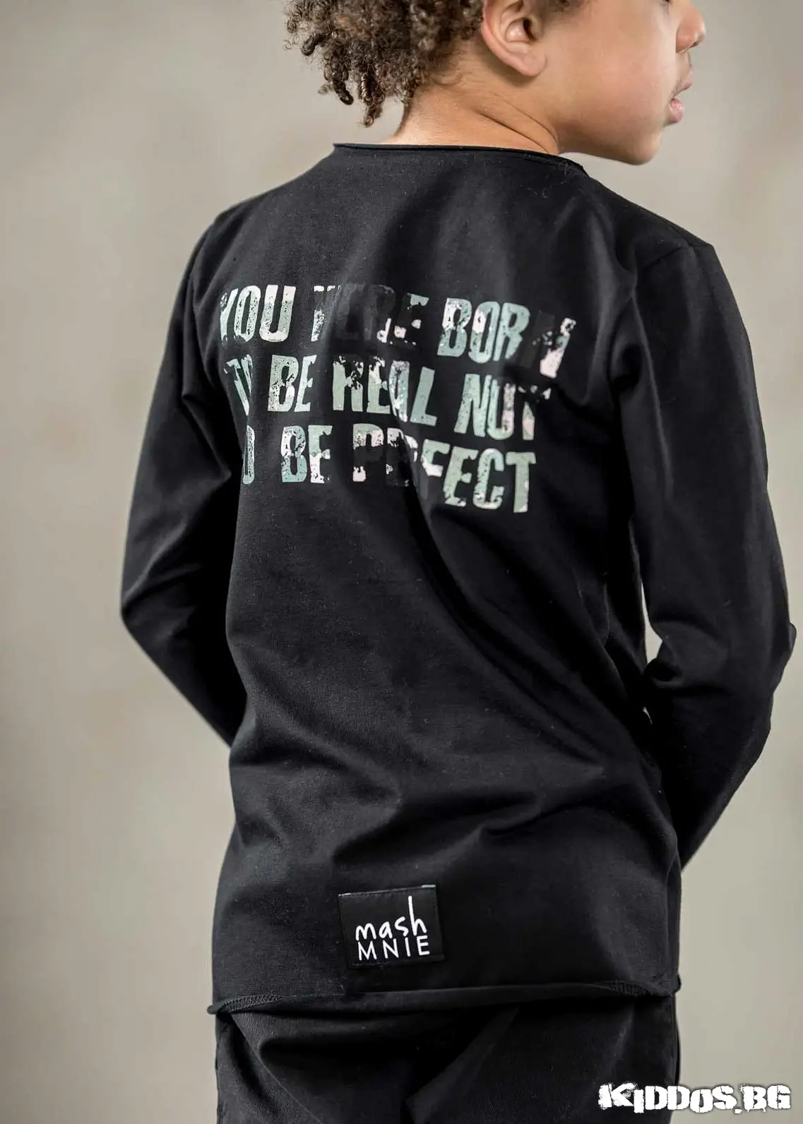 Детска блуза BORN TO BE REAL черна