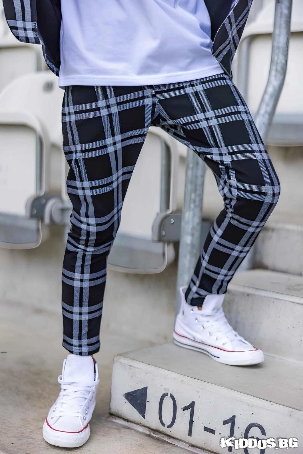 Детски костюм NAVY CHECK SE черен - две части 5