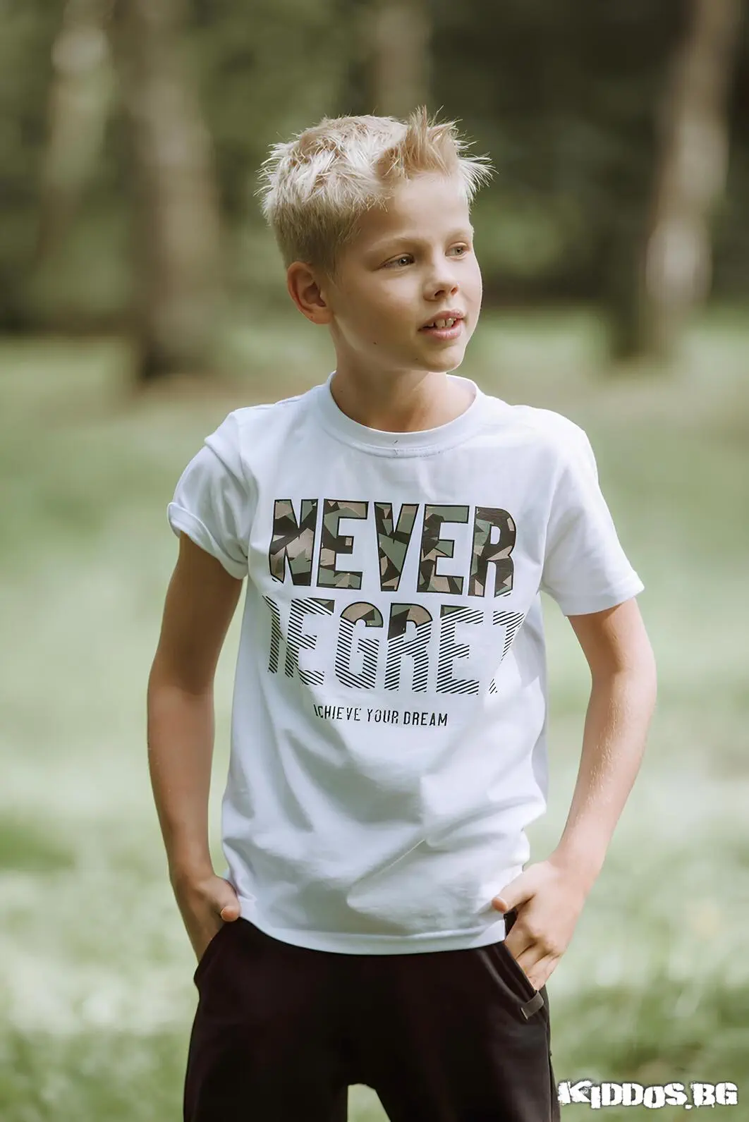 Детска тениска NEVER REGRET бяла