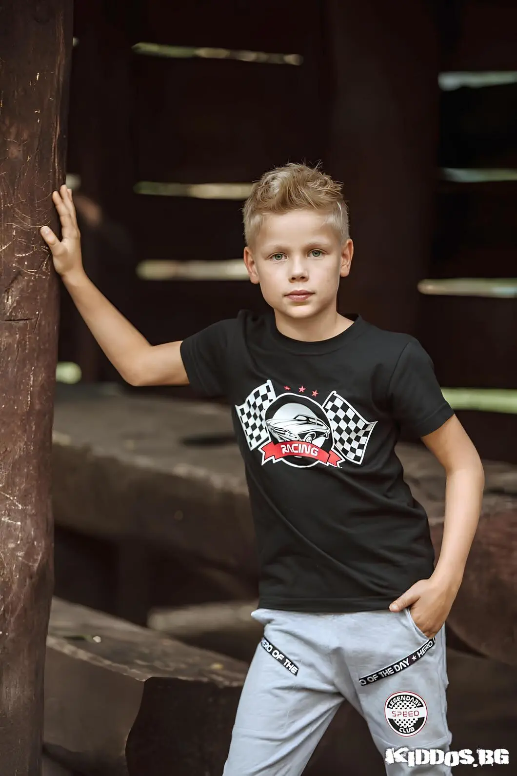 Детска тениска RACING черна